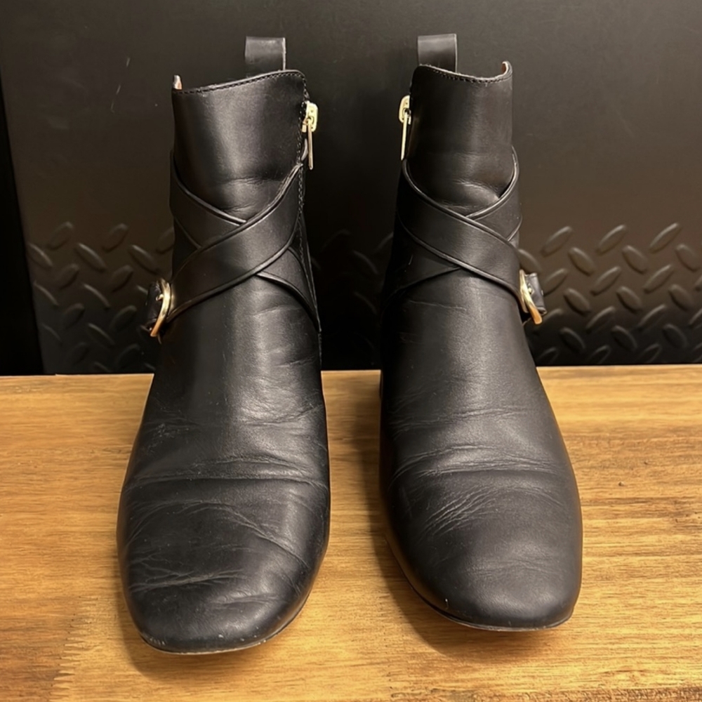 Coach Size 8 Leather Ankle Booties - Picture 5 of 6